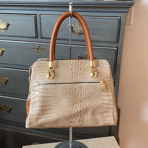 Valentina Italia Purse - Picture 2 of 7